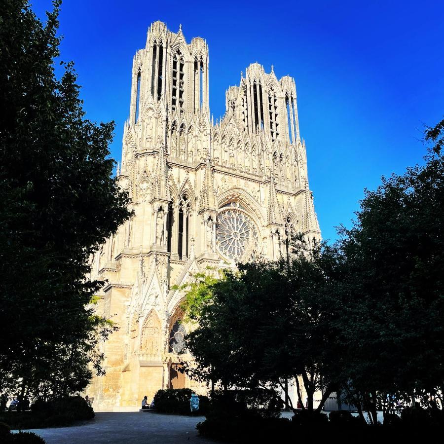 Brossolette Appartement T2 Spacieux Et Lumineux Balcon Vue Degagee Reims Zewnętrze zdjęcie